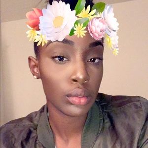 Meet your Posher, Raykira